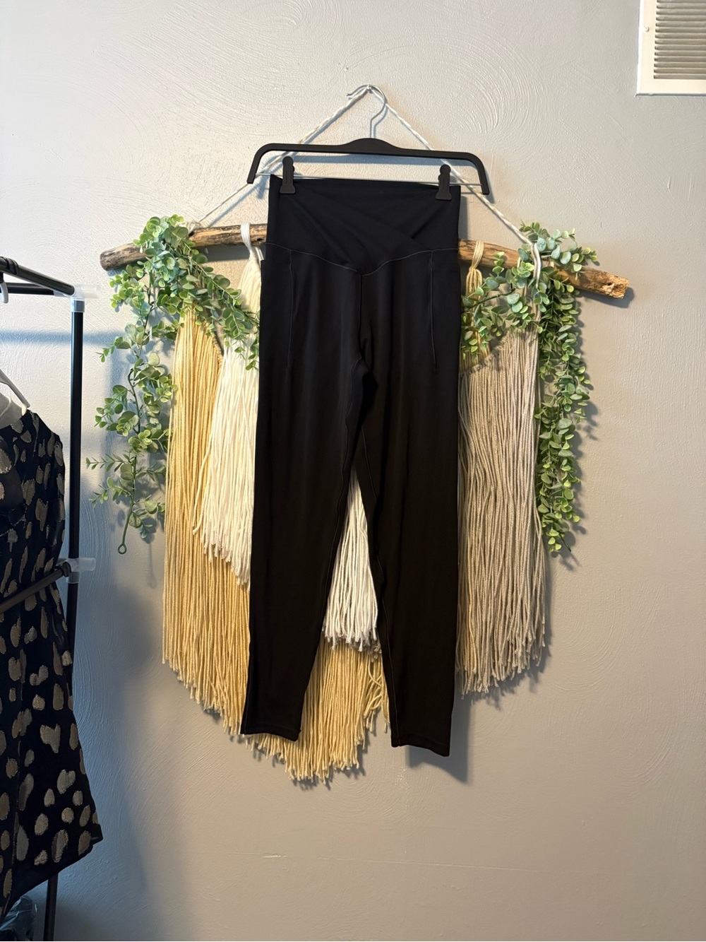 Aerie Crossover High-Waist 7/8 Leggings with pockets